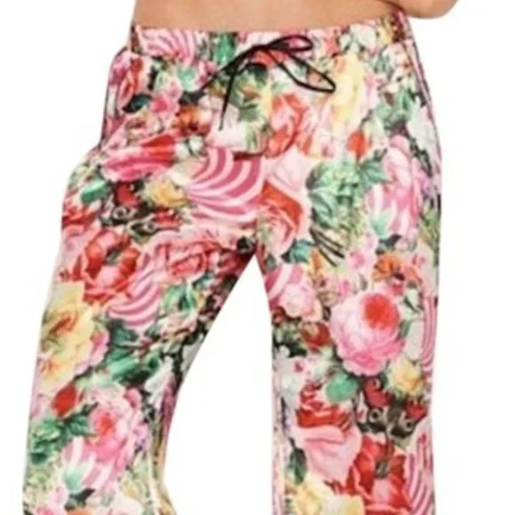 2-Piece Victoria's Secret  Satin Floral Pajamas By Mary Katrantzou - Picture 8 of 8